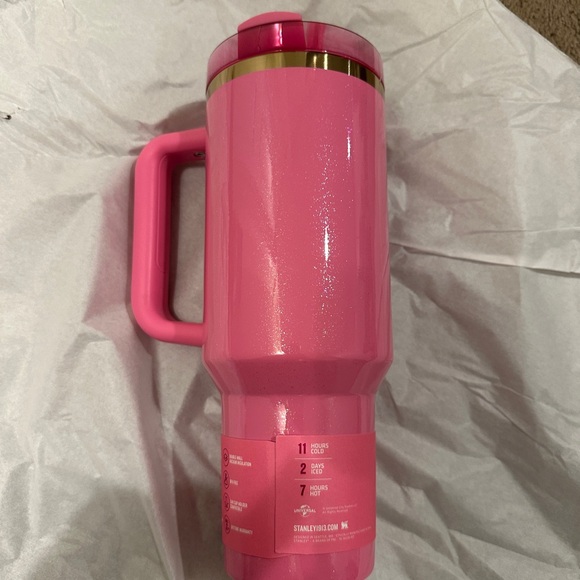 New Stanley X Wicked 40oz Tumbler Pink Glinda - Picture 4 of 6
